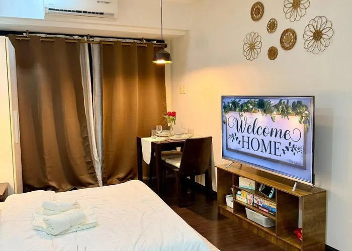 Deluxe With Pool View In Poblacion * مانيلا