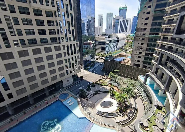 Deluxe With Pool View In Poblacion شقة فندقية مانيلا